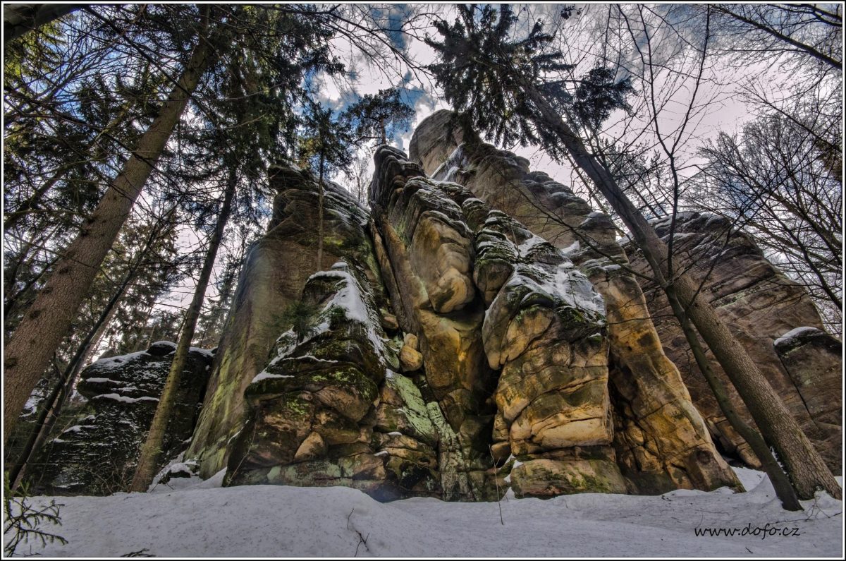 Z Police nad Metují do Teplic nad Metují. Přes Ostaš a Bishofstein.
