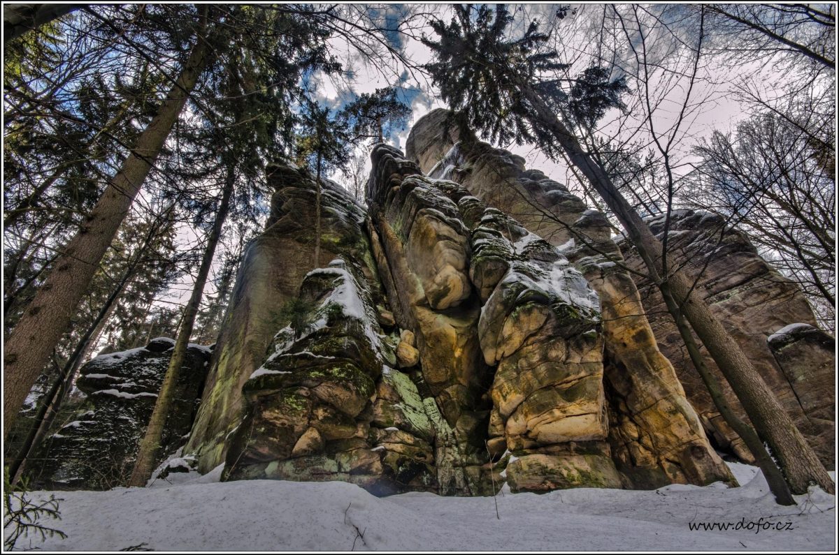 Z Police nad Metují do Teplic nad Metují. Přes Ostaš a Bishofstein.